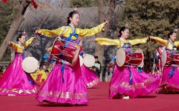 【朝鲜族】朝鲜族简介_朝鲜族传统节日_朝鲜族风俗习惯_朝鲜族服饰