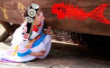 【纳西族】纳西族简介_传统节日_风俗习惯_服饰_舞蹈_美食_文化