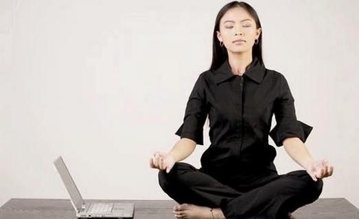 怎么洗手最能护理手部肌肤?