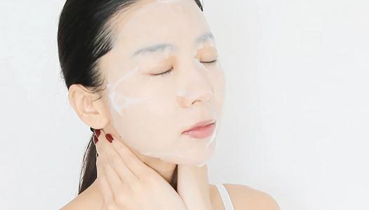 敷完面膜要洗脸吗?