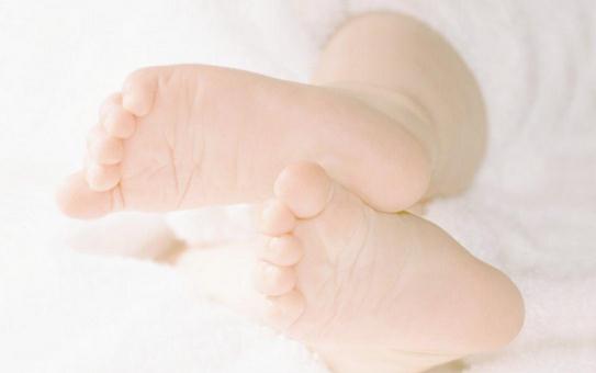 6招护理脚步肌肤 还你嫩嫩小脚丫