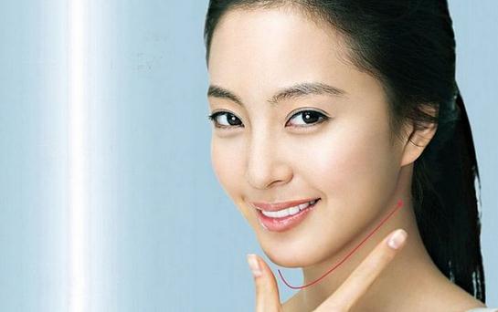 秋冬季节的保湿重点与保湿方法