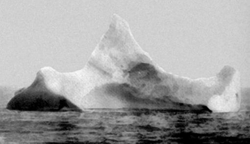泰坦尼克号撞上的冰山