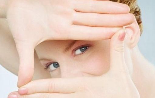 成年人总是长痘痘是什么原因?