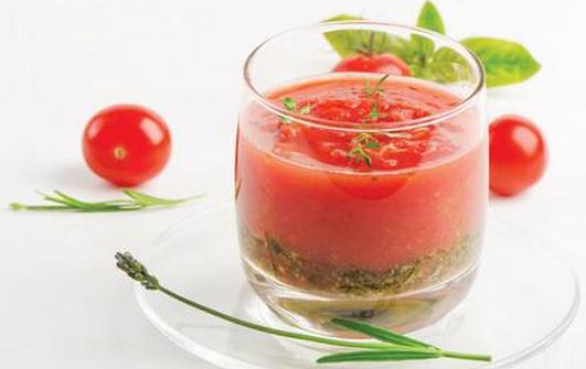 4种蔬菜汁帮你淡斑