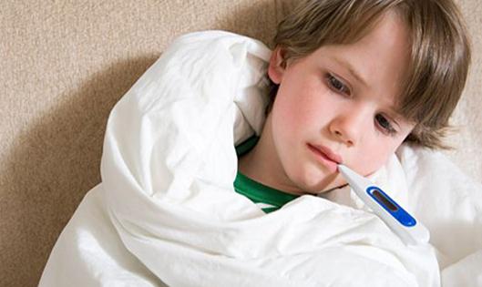 父母如何给宝宝量体温？