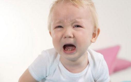 教你如何哄宝宝睡觉