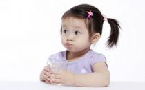 小宝宝从多大开始需要喝水