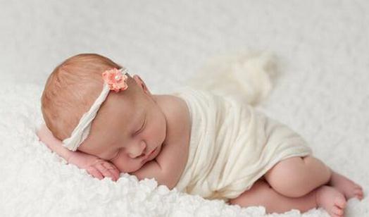 宝宝患急性咽喉炎的原因