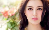 4个因素让痘痘疯长