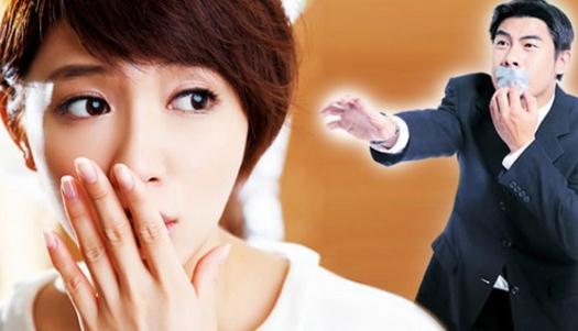 穴位按摩帮你减少口臭