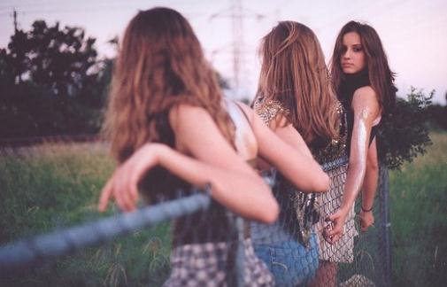 不良站姿会带来什么疾病?