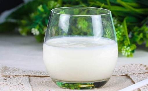 啥时候喝酸奶能够减肥