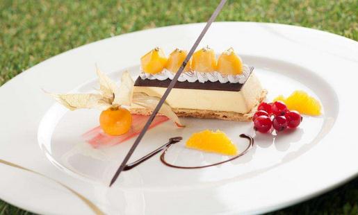 深夜绝对不能吃这些高热量食物