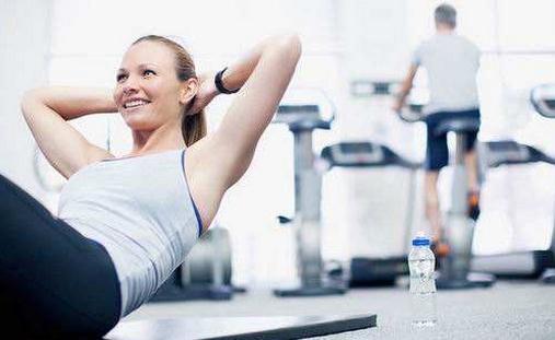 做仰卧起坐能够减肥吗？