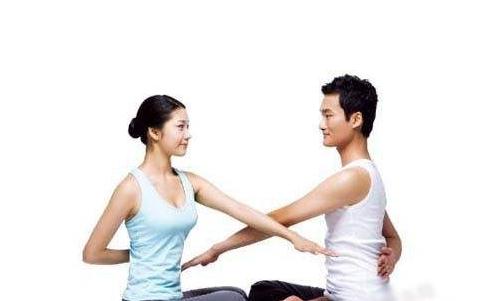 二人减肥操：在瘦中寻找乐趣