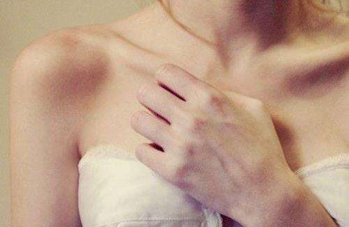 三个小偏方帮你治疗乳腺增生