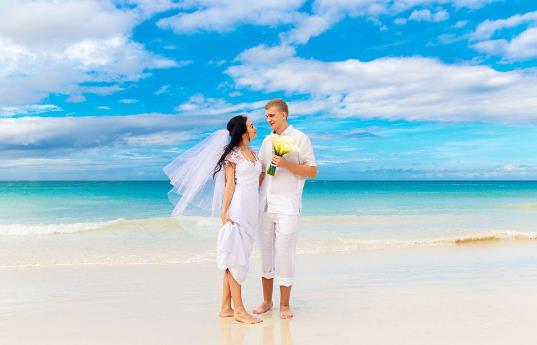 小夫妻频繁吵架怎么办呢?