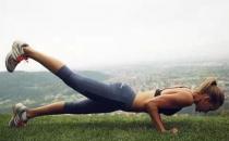 5分钟平板支撑帮你健康减肥