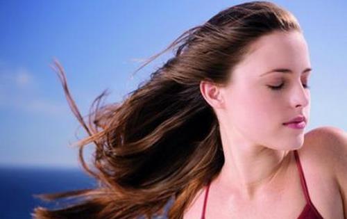 头发枯黄易断怎么办 三大养护方法来解决