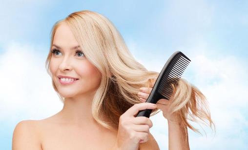 盘点常见的错误梳头方法