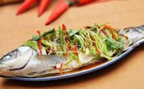 清蒸鲈鱼的做法