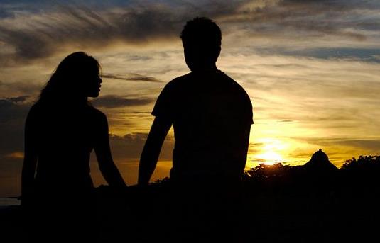 对视8秒比甜蜜语言还动人!