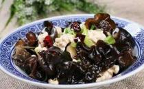 这些蔬菜必须煮熟了才能吃