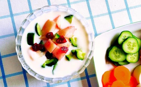 揭秘关于吃酸奶的认识误区