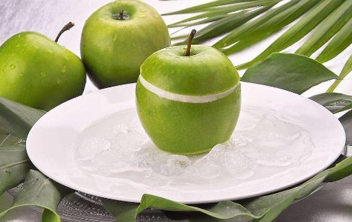 吃苹果啃到核会中毒？