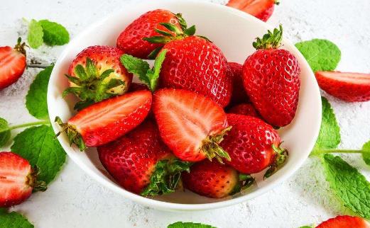 到底有没有奶油草莓?