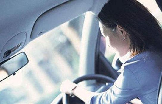 夏季开车要注意这些事项