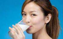 什么时候喝牛奶最好？