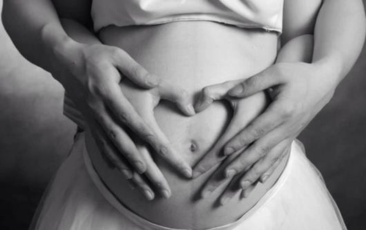 生二胎容易早产吗？