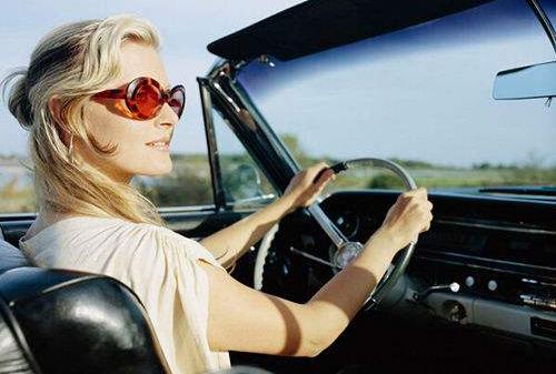 开车眼屎多是咋回事?