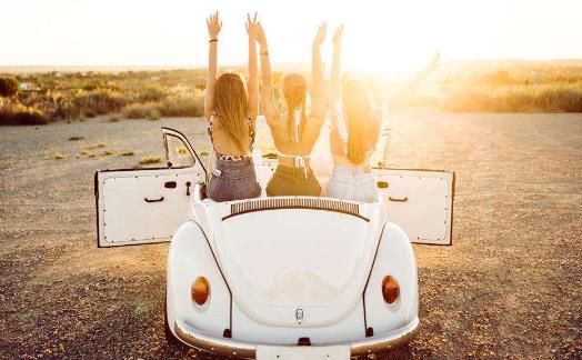 女性开车的坏习惯你犯了吗