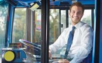 开车打电话的危害大！