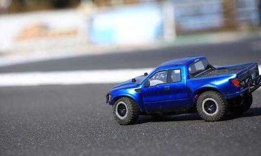 开车的时候要如何醒困