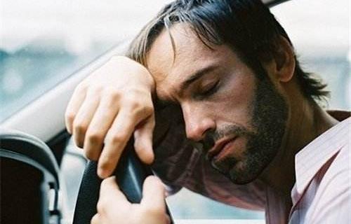 开车时心理烦躁要怎么办