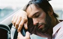 开车时心理烦躁要怎么办