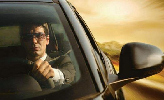 经常开车应该如何保健