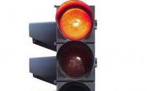 等红灯时做这些小运动有益健康