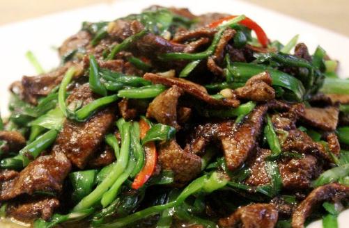 月经提前怎么办 吃6种食物帮到你