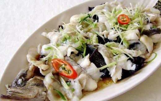 经期可以吃鱼吗 经期吃鱼增强免疫力