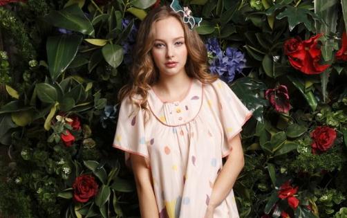 乳腺纤维瘤是怎么发生的 乳腺纤维瘤怎么治疗