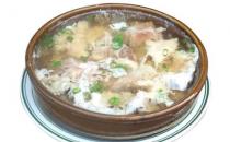 吃对食物可防卵巢早衰 吃什么对卵巢好