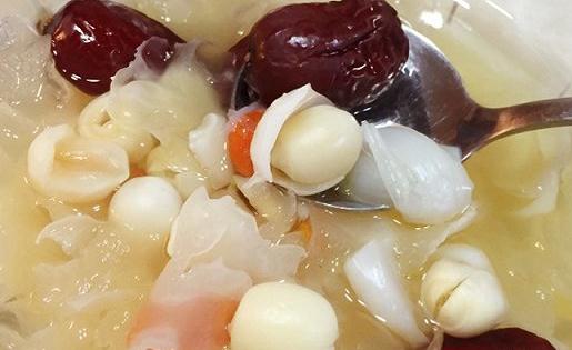 卵巢早衰危害大 常吃它们防止卵巢早衰