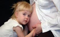 64岁高龄产妇生下男婴 高龄孕妇的注意事项