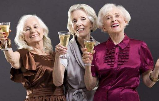 为何老年妇女易患萎缩性阴道炎