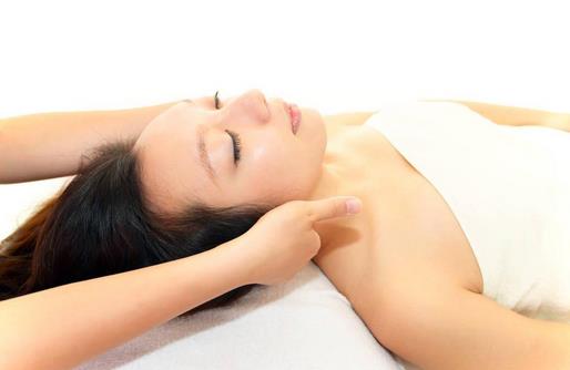 常按摩这些部位能避免亚健康！